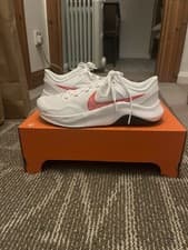 Image of Nike Legend Essential 3 NN Size 5 Pink / White / Black Half Box