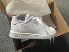 Image of Adidas Girls Advantage White And Pink Trainers BNWT Size 10 UK
