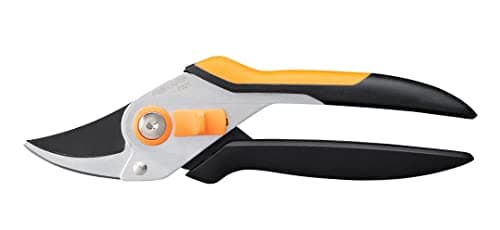 Image of Fiskars bypass pruning shears for fresh branches and twigs, non-stick coated, steel blades/steel handles, black/orange, Solid, P331, 1057163
