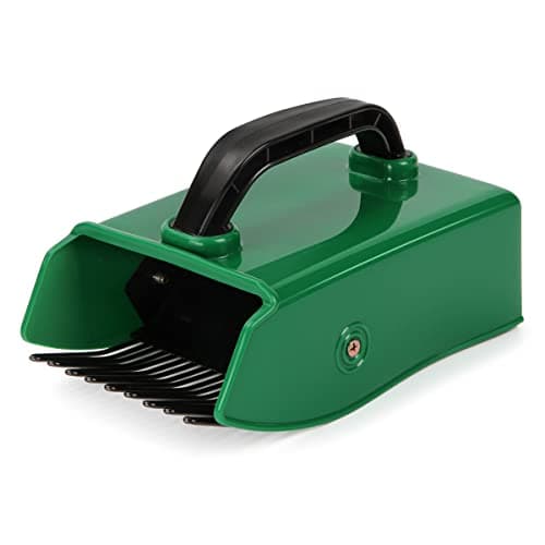 Image of Spesh Berry Picker with Handle, Blueberry Rake Picker Scoop Tool for Picking Raspberries, Blackberries, Blueberries and Currants(Green+Black Handle)