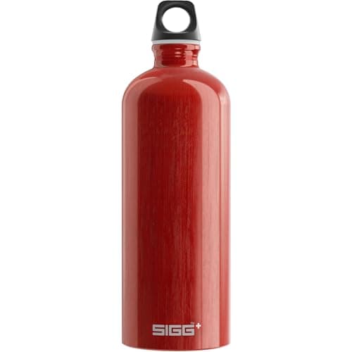 Image of Sigg - Aluminium Water Bottle - Traveller Red - Climate Neutral Certified - Suitable For Carbonated Beverages - Leakproof - Lightweight - BPA Free - Red - 1 L