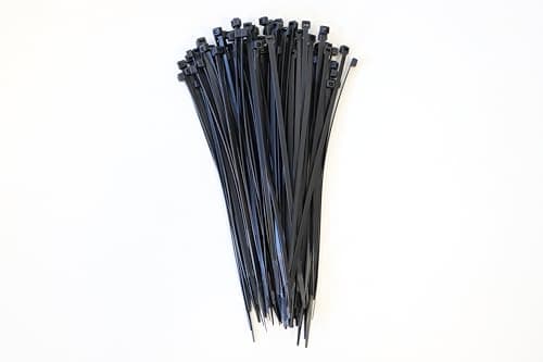 Image of Schneider Electric Thorsman Cable Ties, Pack of 100, Made of Polyamide, 300 x 3.6 mm, Colour: Black, Various Sizes, Smooth Rounded Edges, Super Durable, Self-Locking Cable Ties for Cable Management
