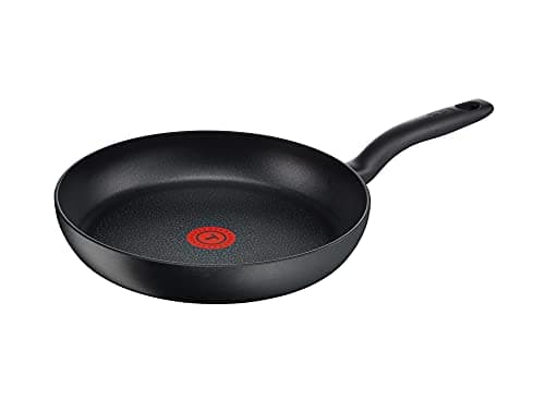 Image of Tefal C69506 Hard Titanium Plus pan | 28 cm | non-stick coated | aluminum | black, suitable for induction