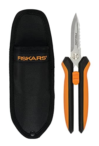 Image of Fiskars multi-purpose secateurs, length: 20.6 cm, stainless steel blades/plastic handles, black/orange, Solid, SP-320, 1063328