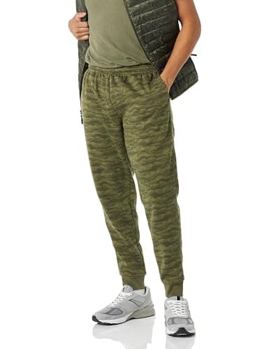 Image of Amazon Essentials Men's Relaxed Fit Fleece Sweatpants, Olive Camo, L