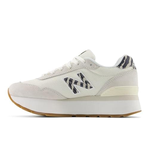 Image of New Balance Women's 515 V3 Sneakers, Sea Salt/Moonbeam, 8.5