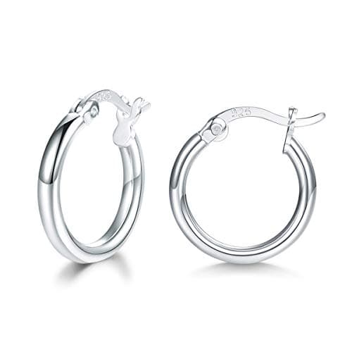 Image of wynn's Silver Hoop Earrings for Women, 925 Sterling Silver Hoops Earrings, Anti-allergic Huggie Hinged Small Slepper Hoops, Gift for Girls, Diameters in 20 mm, Silver Hoop Earrings