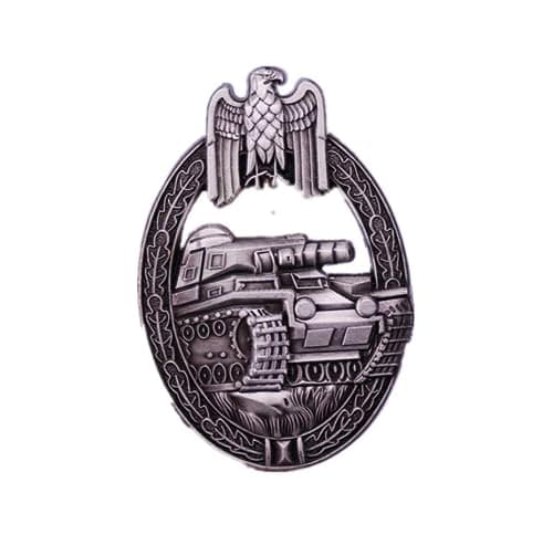 Image of WW2 World War 2 German Armored Tank Division Eagle Oak Leaf Wreath Badge Pin, 2.4 inches, Metal, enamel