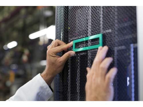 Image of Hewlett Packard Enterprise Aruba 10G SFP+ LC J9150D Transceiver Module