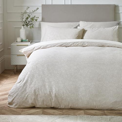 Image of Catherine Lansfield Corded Leaves King Duvet Cover Set with Pillowcases Champagne Gold