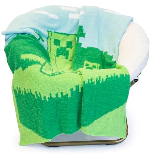 Image of Jay Franco Minecraft Creeper Fluffy Throw Blanket - 127 x 152 cm Fuzzy Knit, Cosy Bedding