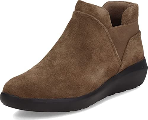 Image of Clarks Women's Kayleigh Boot Ankle, Dark Olive Suede, 8 UK