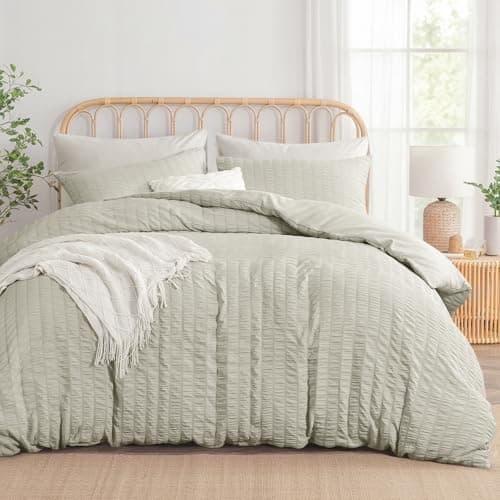 Image of Aisbo King Size Duvet Cover Sets Beige Seersucker Bedding Set with 2 Pillowcases, Soft Breathable Textured Puckering Bed Quilt Cover Set with Zipper (230×220cm) 3pcs