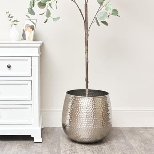 Image of Melody Maison Large Silver Hammered Metal Planter