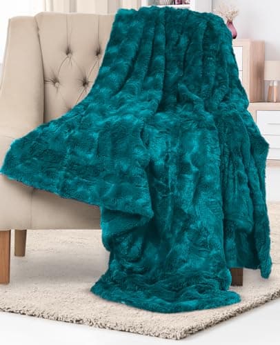 Image of Everlasting Comfort Faux Fur Throw Blanket - Soft, Fluffy, Fuzzy, Plush, Thick Throws