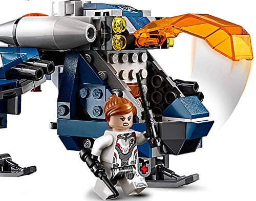 Image of LEGO 76144 Super Heroes Marvel Avengers Endgame Hulk Helicopter Rescue with Hulk Action Figure, Pepper Potts as Rescue, Building Set for Kids 8+