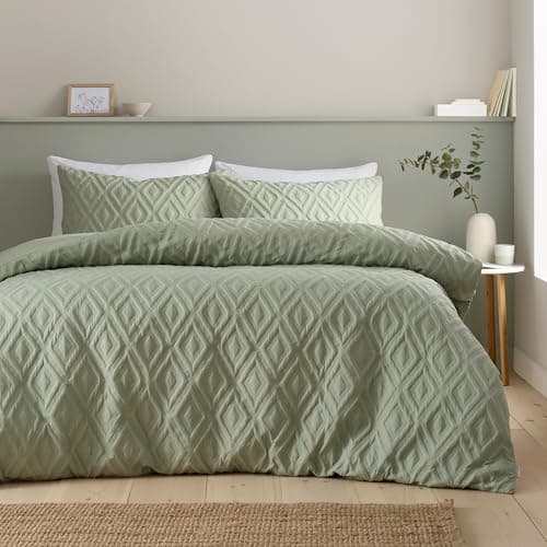 Image of Catherine Lansfield Jacob Geo Soft Touch King Duvet Cover Set with Pillowcases Sage Green