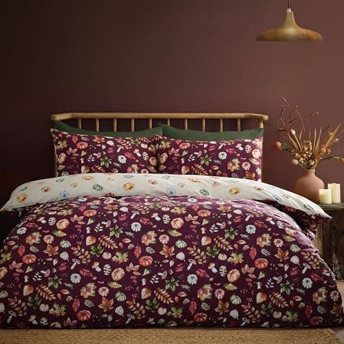 Image of Catherine Lansfield Autumn Pumpkins Reversible Single Duvet Cover Set with Pillowcase Plum