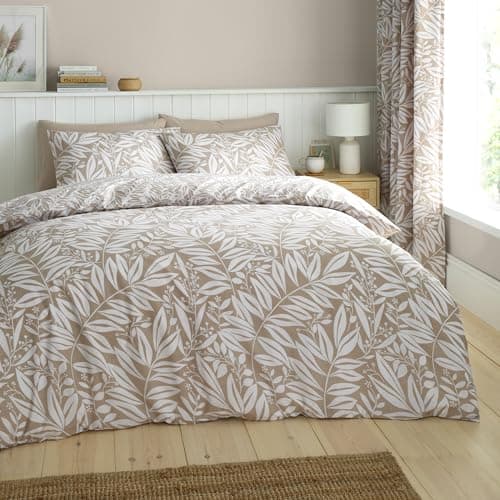 Image of Catherine Lansfield Sorrel Leaf Reversible King Duvet Cover Set with Pillowcases Natural