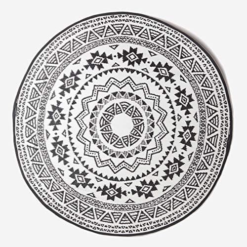 Image of HOMESCAPES Outdoor Round Rug for Garden Patios - Luxury Black & White Mosaic Design - Waterproof Circular Rug - Reversible Recycled Plastic Carpet Mat - for Picnics Camping Backyard, 180 cm, Seamless